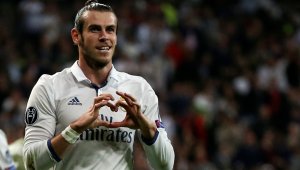 ОФИЦИАЛНО: И Гарет Бейл преподписа