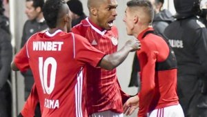 ЦСКА одруса Каранга с 10 бона