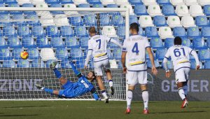 Верона със зрелищна победа над Сасуоло 