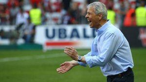 "Кикер": Фавре подписва с Дортмунд за две години