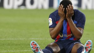 Барса продава две от звездите си