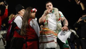 Ще има ли помирение? Агентът на Насар се срещна с шефа на щангите