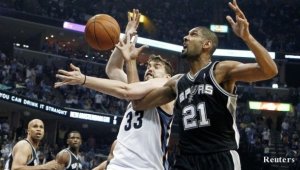 Тим Дънкан изпревари Лари Бърд