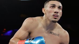 Обвиниха Top Rank, че лансират само чернокожите си боксьори