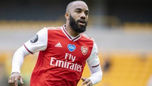 Лаказет в Атлетико, след като Оба преподпише