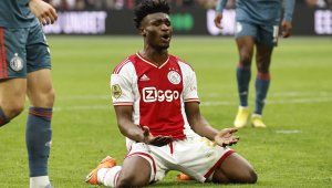 Арсенал е хвърлил око и на друг играч на Аякс