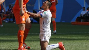 Алексис най-малтретиран на мондиала