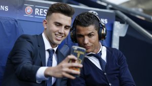 Майката на Роналдо: Ще е готов на 100% за Сити