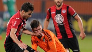 Дузпи решиха сблъсъка Литекс – Локо София за Купата