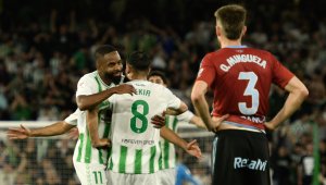 Бетис спря свободното си падане и се върна в битката за Европа