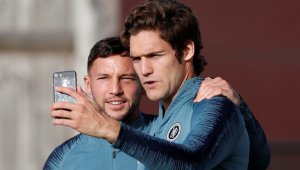 Играч на Челси катастрофира след запой