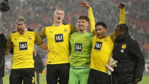 Борусия Дортмунд удари Щутгарт