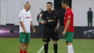 Моуриньо ще бъде треньор на Стоичков в голям мач