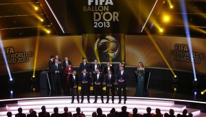 Петима вратари спорят за място в Идеалния отбор на ФИФА