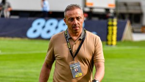 Илиан Илиев благодари на играчите на Черно море за кариерата си