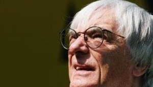Бърни Екълстоун продължава да мисли за Арсенал