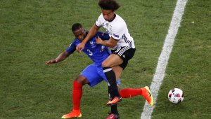 Евра: В неделя искам да плача от радост