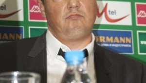 Чичовото застава зад Костадин Стоянов
