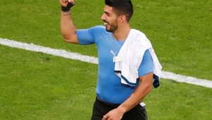 Суарес и Кавани се канят да опънат Роналдо и Португалия