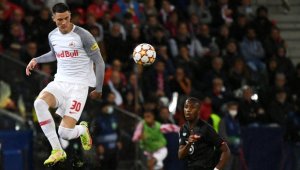 Германци цакат Реал Мадрид, Ман Юнайтед и Челси за чудото Шешко