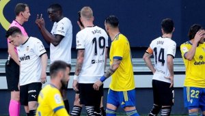 Без наказание за расиста от Кадис