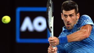 Таткото на Ноле не гледа 1/2-финала с Пол, забърка се в скандал