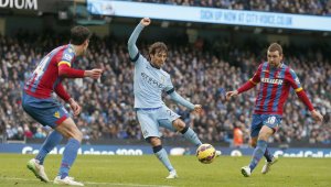 Силва и Фил Дауд блестят при победа на Сити