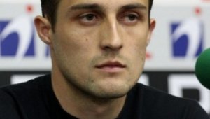 Коце Хазуров вкара при равенство на Бней Сакнин