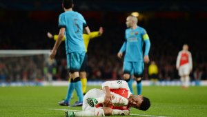 Арсенал губи Окс до края на сезона?