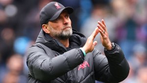 Клоп: Късметлии сме, че ни вкараха само 4 + ВИДЕО