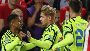 Арсенал оцеля срещу Пчеличките и спечели с ранен гол