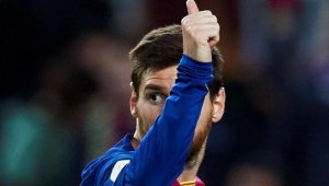 Меси е играл за Барса 42 дни без прекъсване