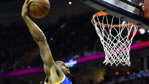 Голдън Стейт отговори и смаза Кливланд