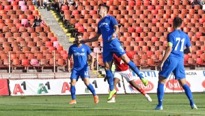 Кой ще играе на финал? Арда и Славия не си вкараха