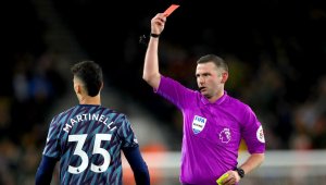 Артета иска обяснения за странния червен картон на Мартинели