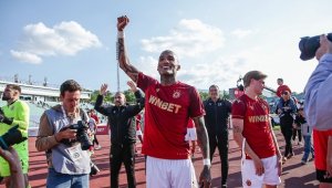 Избухна голям скандал! Левски скочи срещу Каранга и шеф в ЦСКА