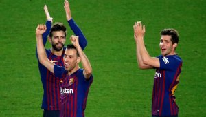 Барса точи ножа дори на няколко "свещени крави"