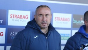 Правилен футбол? Мъри Стоилов начерта бъдещето пред Левски