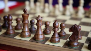 Федерациите по шахмат си стиснаха ръцете