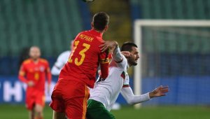 Славия отсвири Исмаил Иса