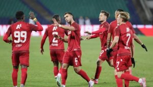 ЦСКА се чуди как да изгони трансферна издънка