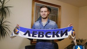 ОФИЦИАЛНО: Защитник от Чехия подписа с Левски