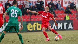 Лудогорец цака Левски и ЦСКА за Уесли Ната