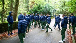 "Лъвовете" на България на разходка в парка преди мача с Люксембург + СНИМКИ
