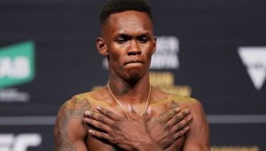 Адесаня срещу Шон Стрикланд на UFC 293