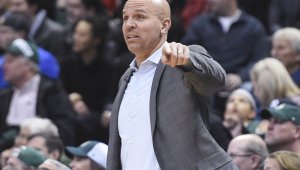 Янис ще има нов треньор в НБА