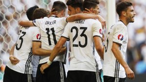 Германската машина набира скорост - 3:0 срещу Словакия + ВИДЕО