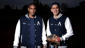 Левски „заигра“ американски футбол преди Вечното дерби с ЦСКА