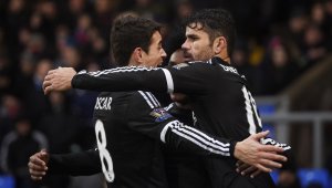 Бой в Челси! Коста и Оскар си налитат на тренировка