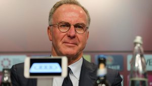 Румениге, Ули и Хасан си вкараха зрелищен автогол